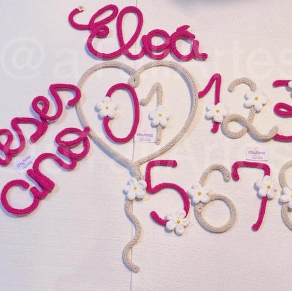 Kit Mêsversário Números Decorados + Nome Composto em Tricotin