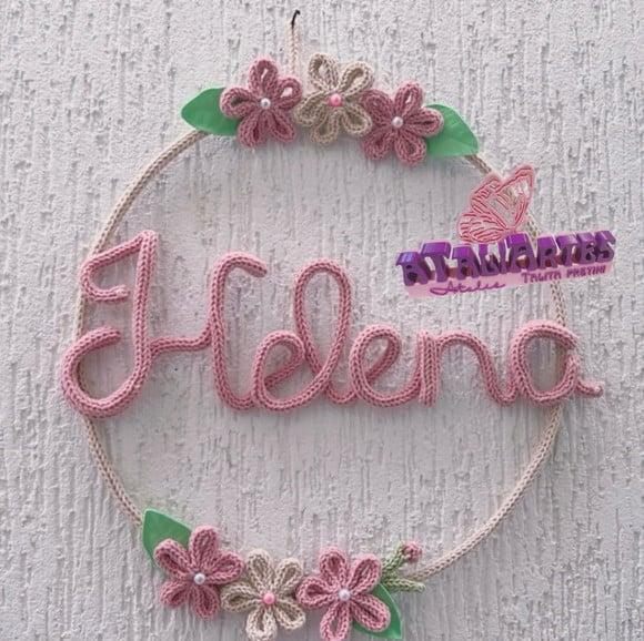 Porta Maternidade 6 Flores, Brotos e Folhas em Tricotin