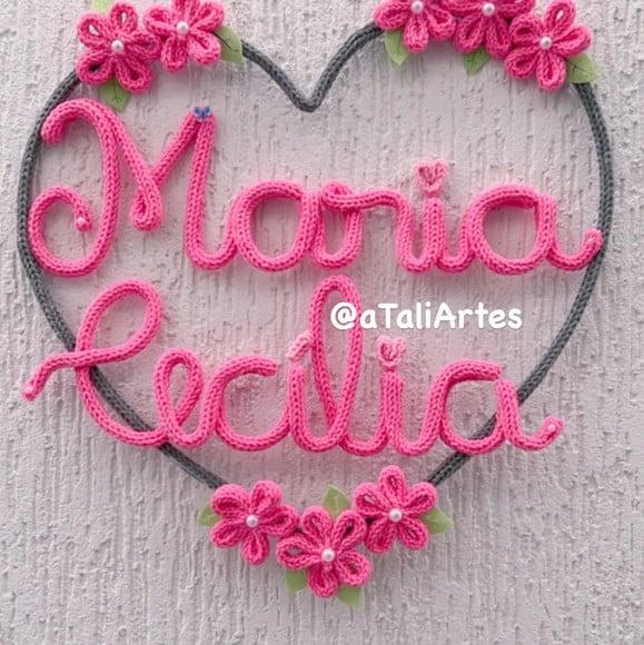 Porta Maternidade Coração Personalizado com Flores Tricotin