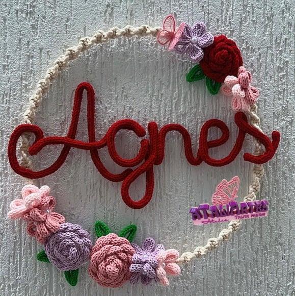 Porta Maternidade Macramê Rosas e Flores em Tricotin