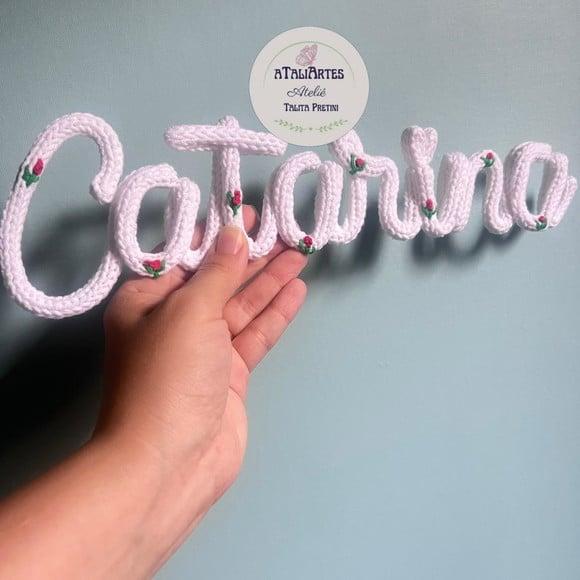 Porta Maternidade Nome de Tricotin com Bordado
