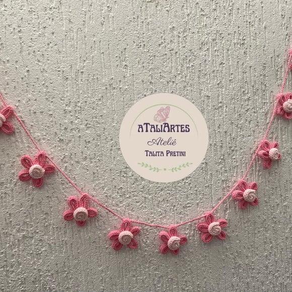 Varal de Flores Decorativas Personalizadas em Tricotin