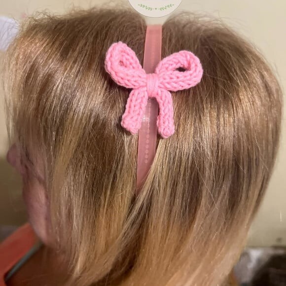 Tiara com Laço em Tricotin Personalizada