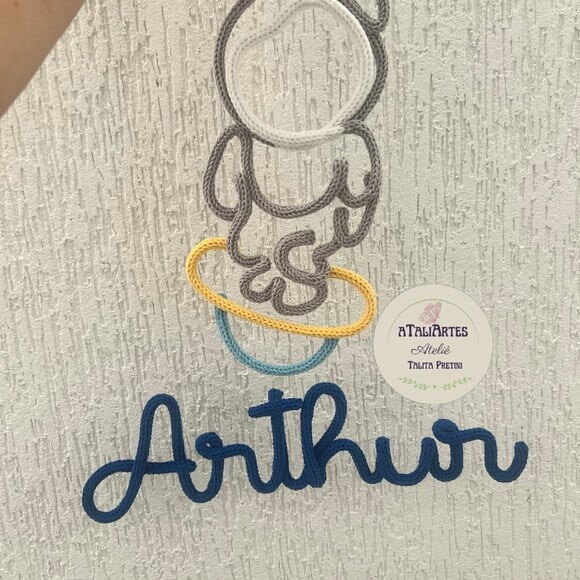 Porta Maternidade Astronauta  personalizado em Tricotin com 01 no