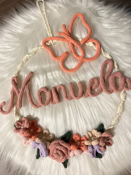 Porta Maternidade menina florido boho Macramê com Tricotin Perso