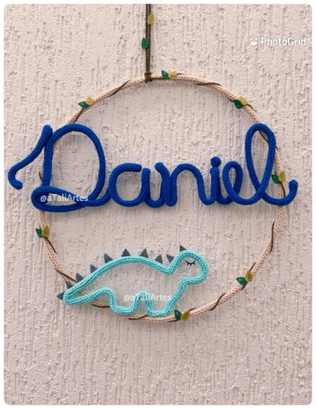 Porta Maternidade Dino Personalizado em Tricotin com 01 nome