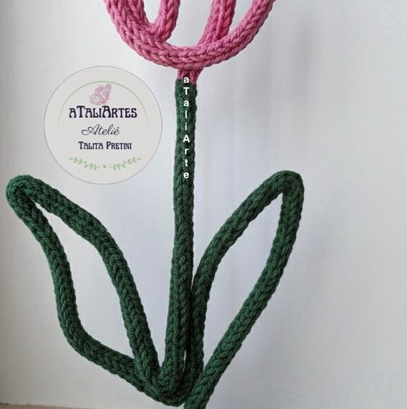 Tulipa Decorativa personalizada em Tricotin - Unitário