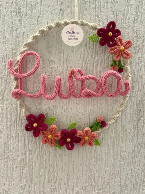 Enfeite de porta maternidade Menina em Alta Macramê com Tricotin