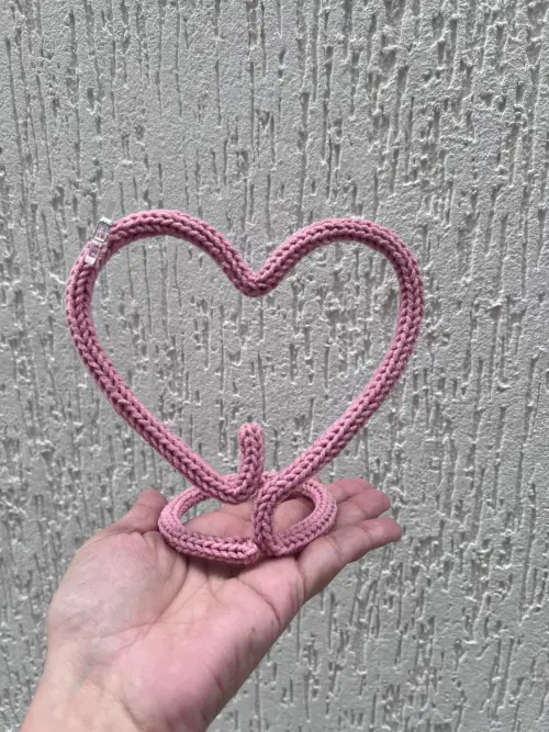 10 unidades Coração centro de mesa e porta retrato de tricotin