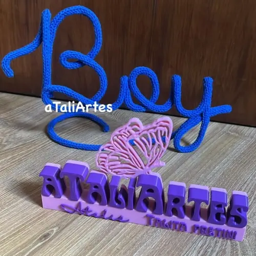 Boy Girl Decorativo de Mesa em Tricotin