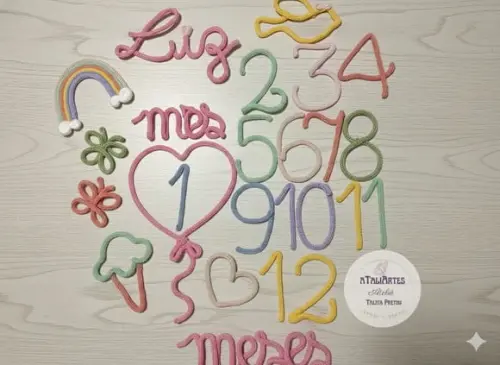 Kit Mêsversário com 6 Desenhos + Nome Personalizados