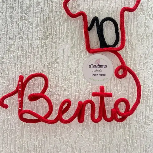 Nome Decorativo com Camisa 10 em Tricotin personalizado
