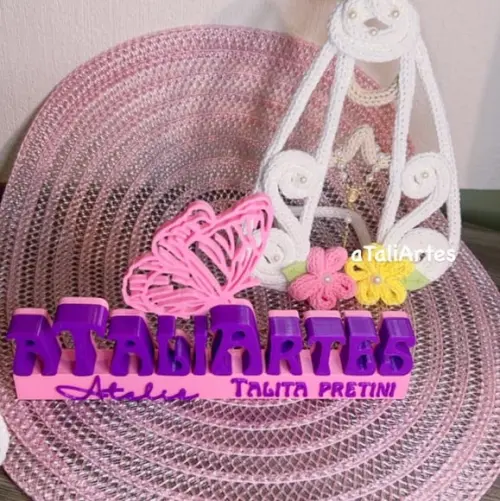 Nossa Senhora Personalizada Decorativa em Tricotin