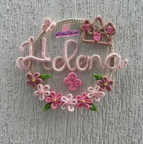 Porta Maternidade Conto de fadas personalizado em Tricotin