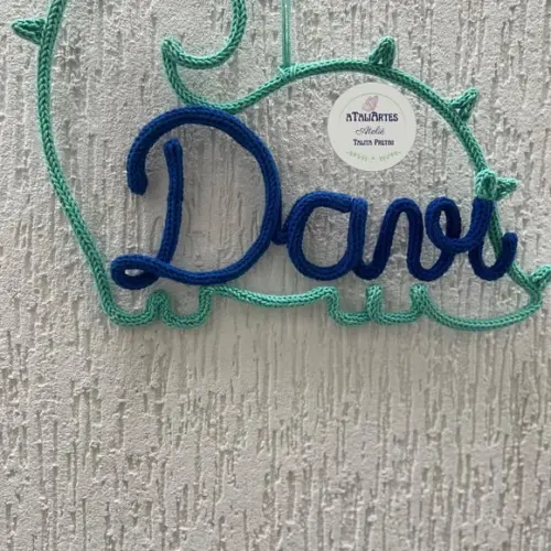 Porta Maternidade Dinossauro Personalizado em Tricotin