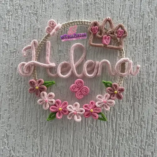 Porta Maternidade Macramê Rosas e Flores em Tricotin