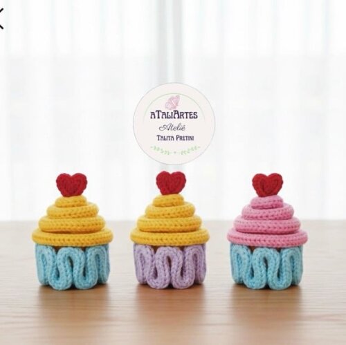 03 Unds Cupcake Miniatura Decorativo Personalizado Tricotin