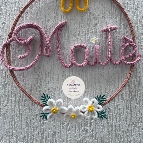 Porta maternidade Guirlanda de Laço e Margaridas personalizados 