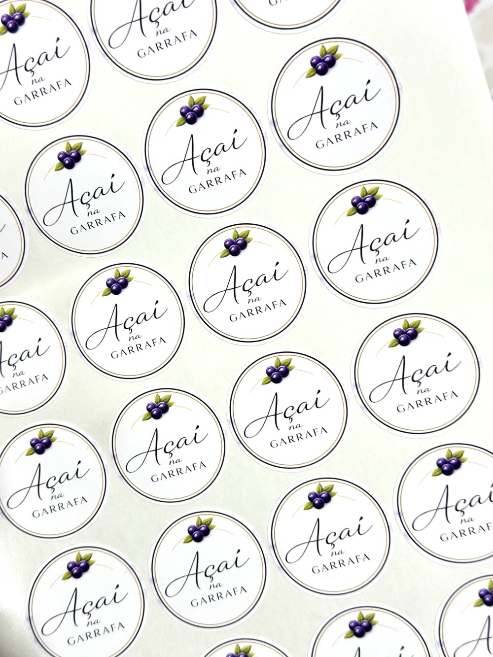 Cartela de Adesivos já cortados de Papel Personalizados em Carte