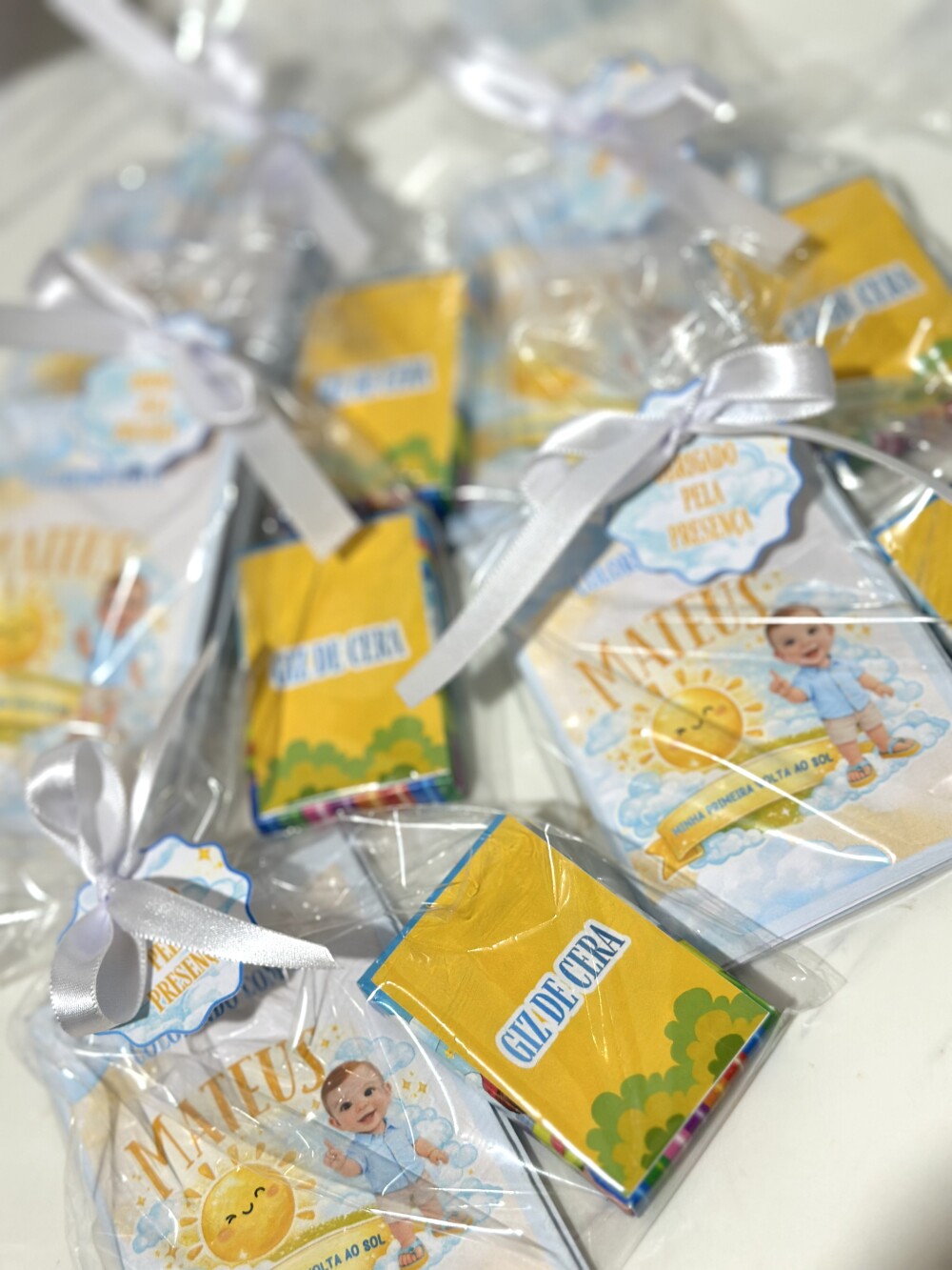 Kit Colorir Infantil | Livro, Giz de Cera e Embalagem