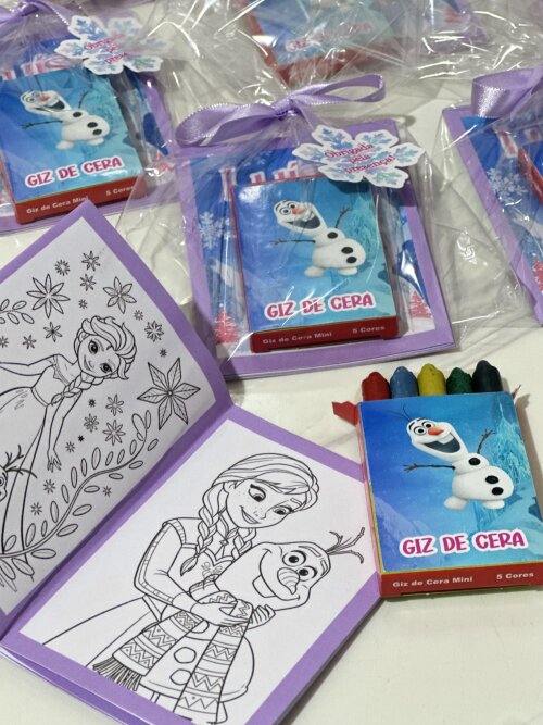 Kit Colorir Infantil Personalizado | Livro + Giz de Cera + Embalagem Inclusa