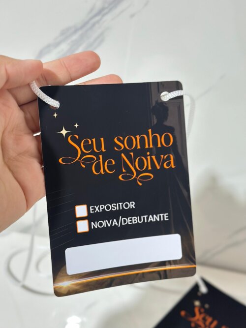 Crachá CredencialPersonalizado para Eventos | 10x14 cm com Cord?