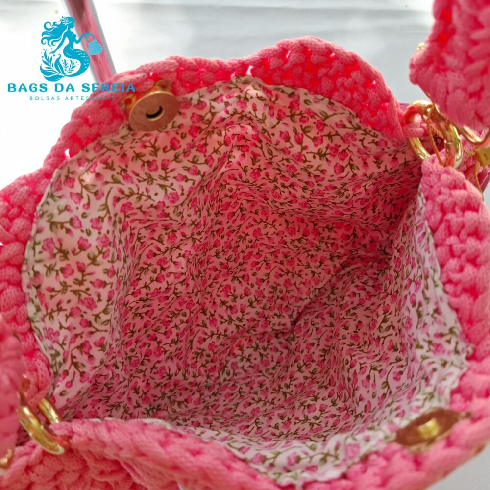 Bolsa Concha de Crochê em Fio Náutico