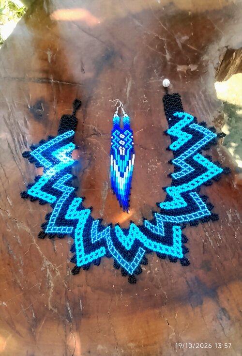Colar azul de miçanga indígena | Artesanou Marketplace