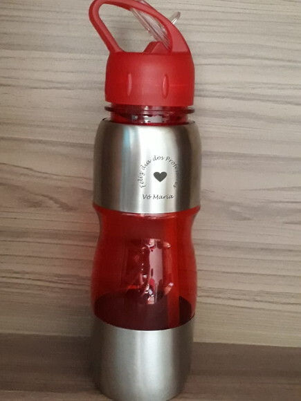 Adote Uma Squeeze Personalizado 600 ml 2048