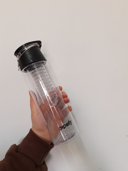 Squeeze Plástico Personalizado 700ml com Infusor - 13764b