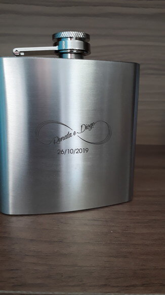 Porta Whisky Personalizado de Inox 7oz - S01782