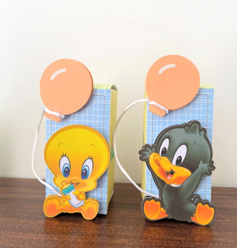 Kit caixa Personalizados Looney tunes PEGUE E MONTE