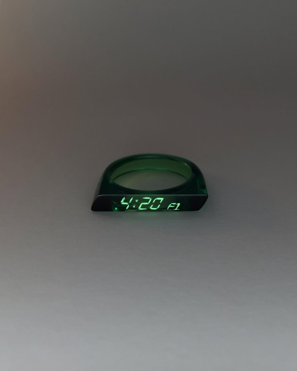 Anel 420 em Acrílico Cast com Gravação Personalizada