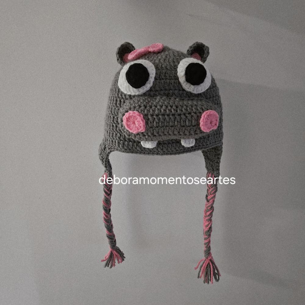 Toucas de crochê divertidas animais safari