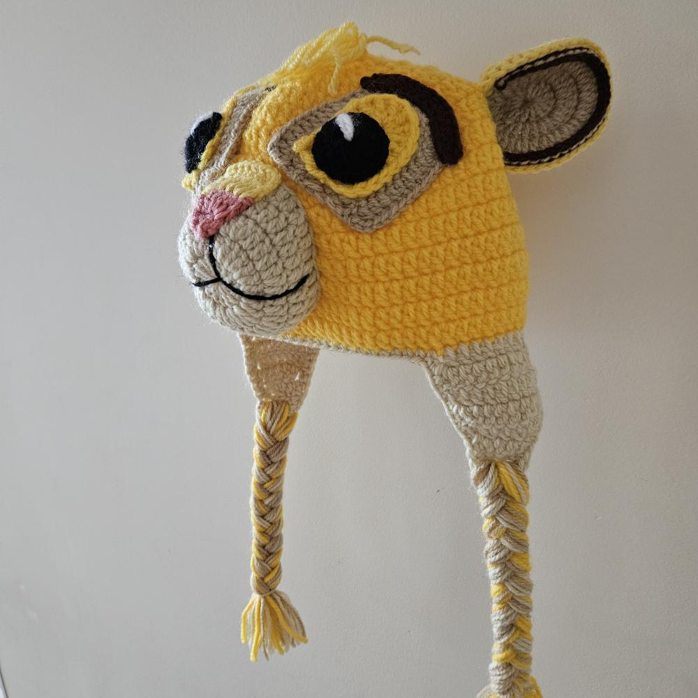 Toucas de crochê divertidas animais safari  Rei leão