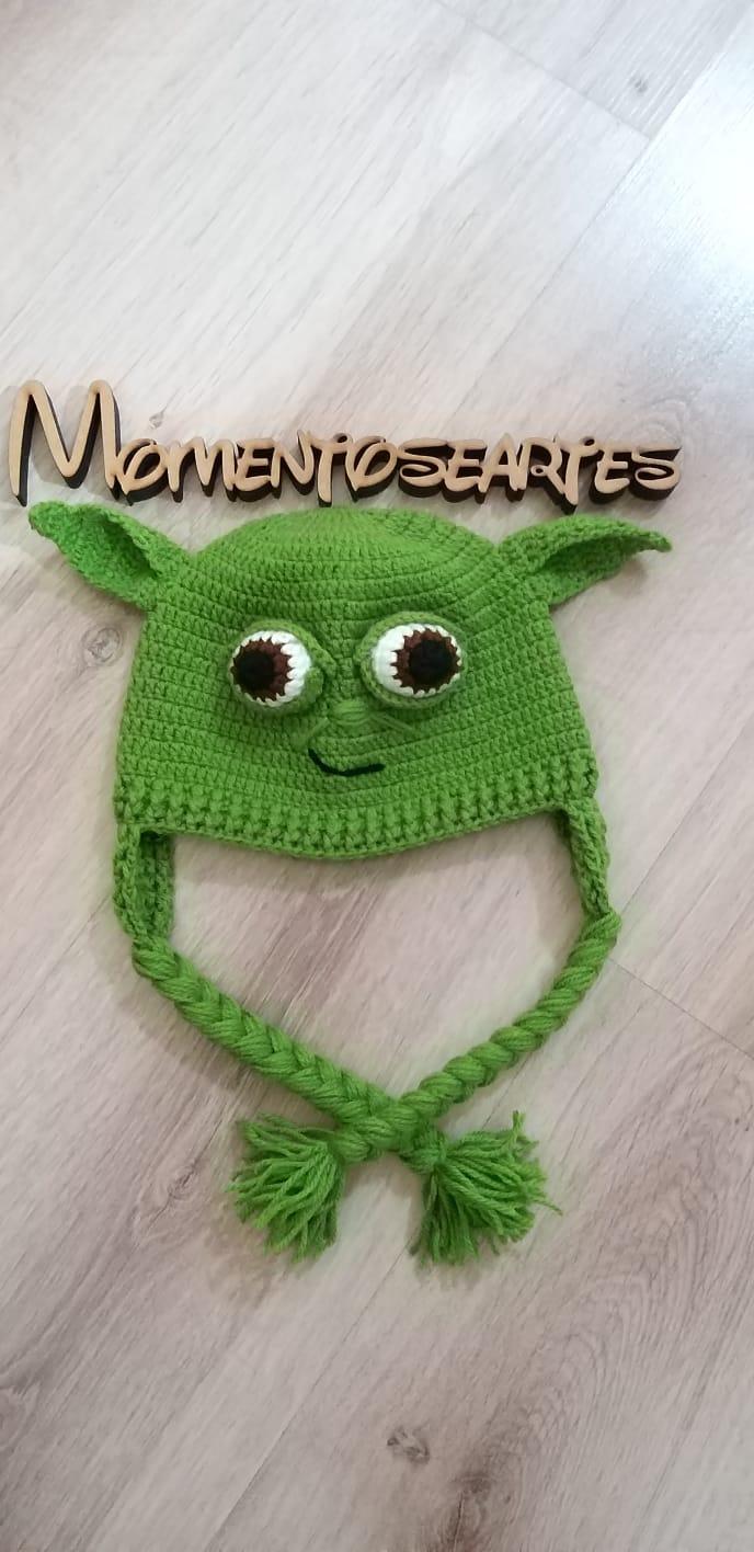 Toucas de crochê divertidas mestre yoda