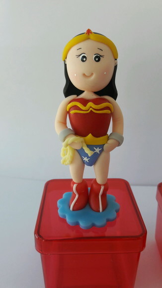 Apliques mulher maravilha
