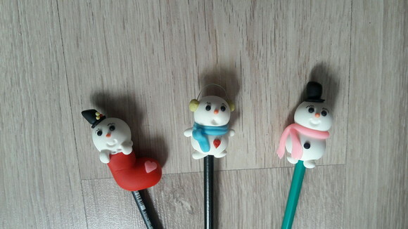 Lapis com ponteiras de natal bonecos de neve