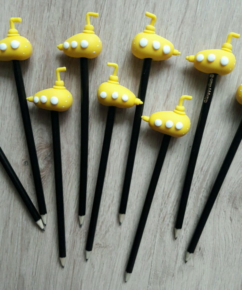 Lápis com Ponteiras Submarino Amarelo Lembrancinhas
