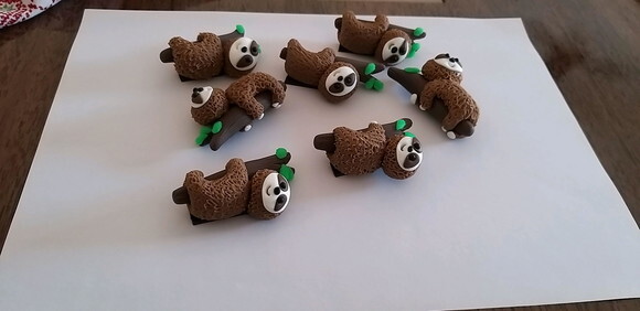 Lembrancinhas bicho preguiça imã