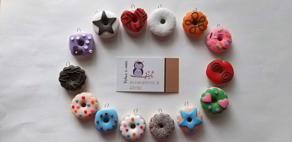 Lembrancinhas chaveirinhos donuts