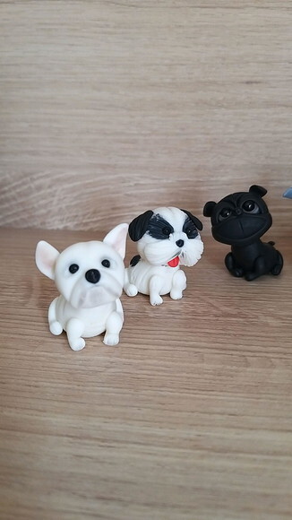 Mini Cãozinho em Biscuit