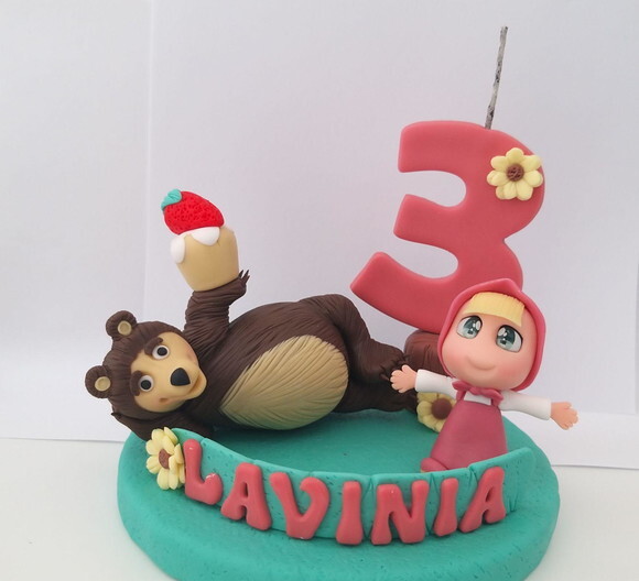 Topo de Bolo a Menina e o Urso