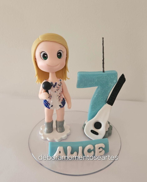 Topo de Bolo com Vela Taylor Swift