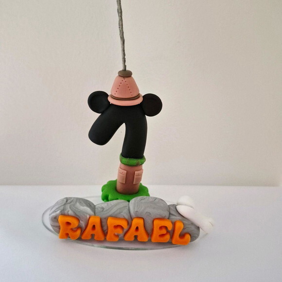 Vela Mickey Biscuit