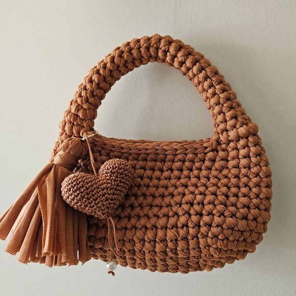Bolsa de Crochê - Mão