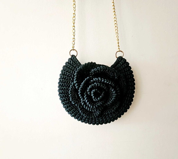 Bolsa de Crochê Flower Moderna