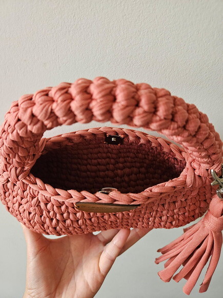 Bolsas de Crochê Oval - Mão