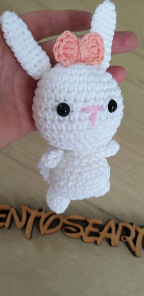 Coelha Amigurumi Bonequinha