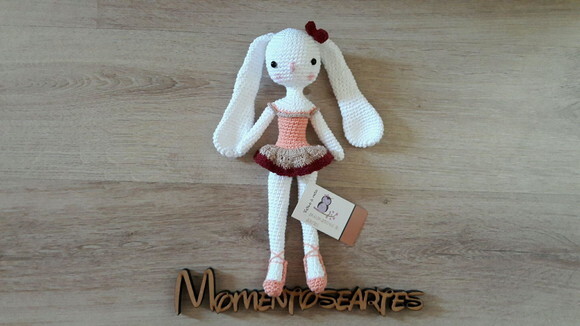 Coelhinha Amigurumi Bailarina